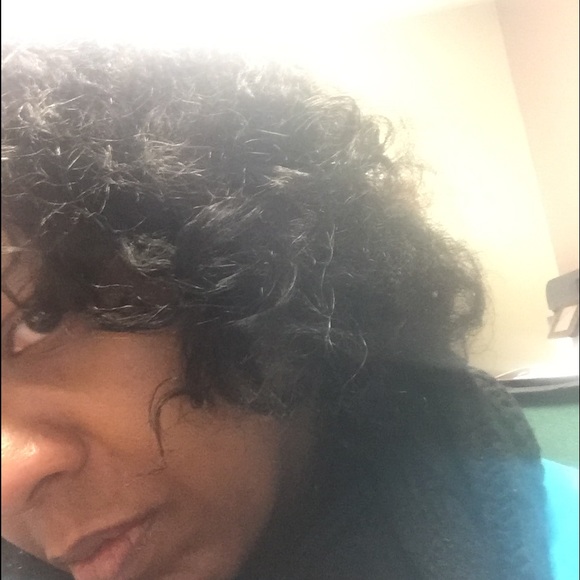 Meet your Posher, Lois - Picture 1 of 1